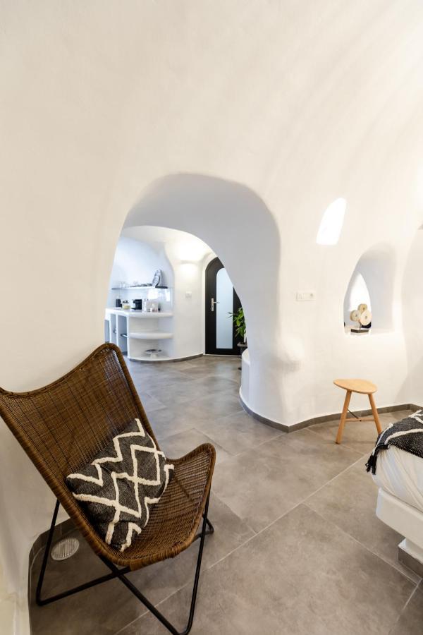 Doukas Caldera Suites Фира Екстериор снимка