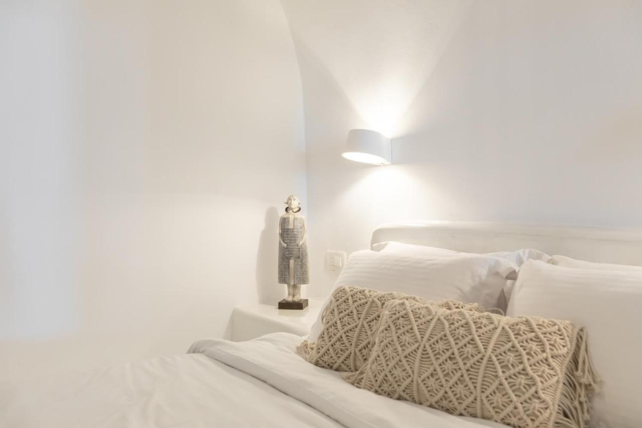Doukas Caldera Suites Фира Екстериор снимка